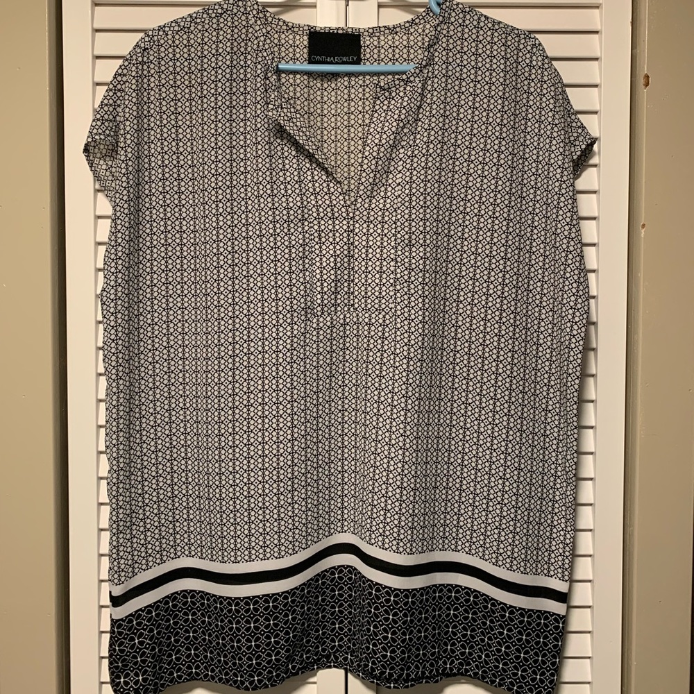 Ladies small Cynthia Rowley dress shirt/blouse